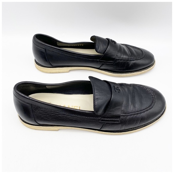 Chanel Interlocking CC Logo Loafers Size 36 - Picture 6 of 14